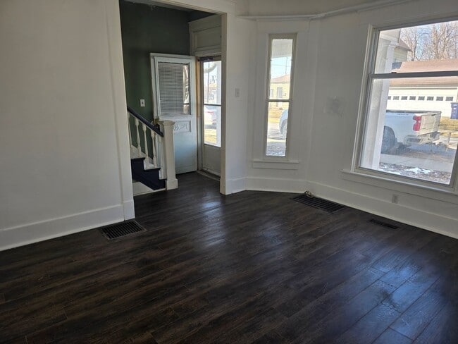 Photo - 204/206/208 N Fort Wayne St Unit 208 N Fort Wayne St