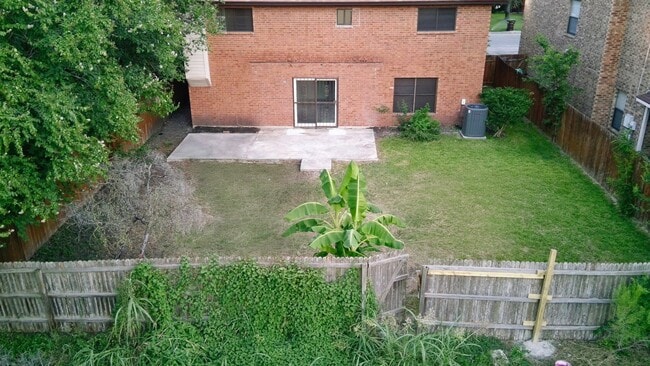Photo - 8011 Sunshine Trail Dr