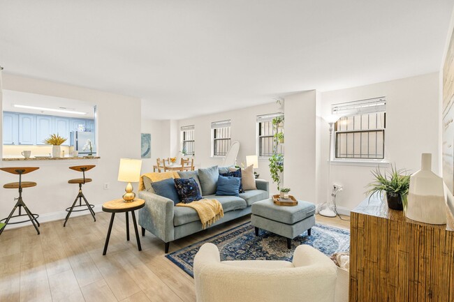 Photo - Spacious & Conveniently Located 2br/2ba on U St Corridor!