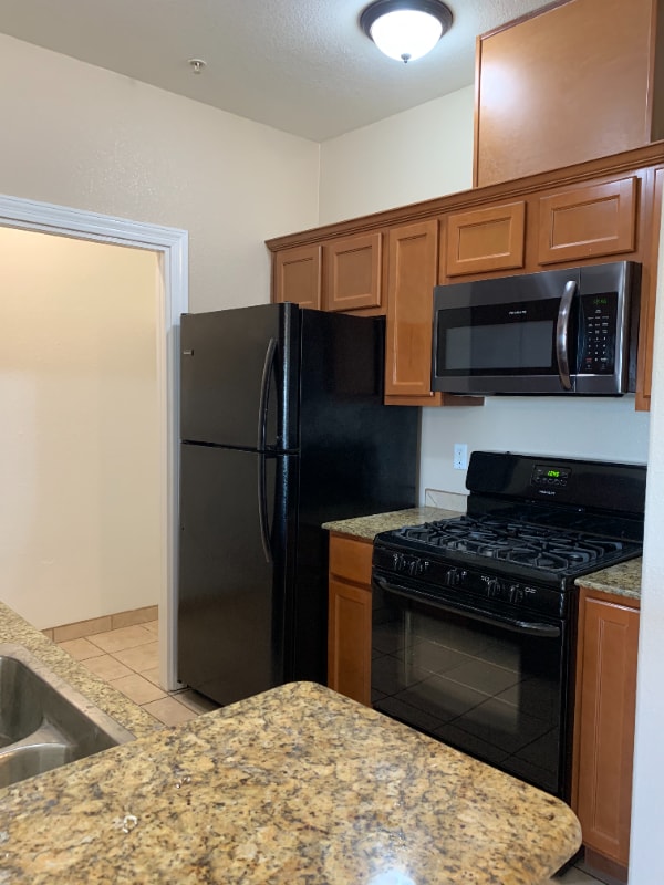 Photo - 6325 Reynolds Dr