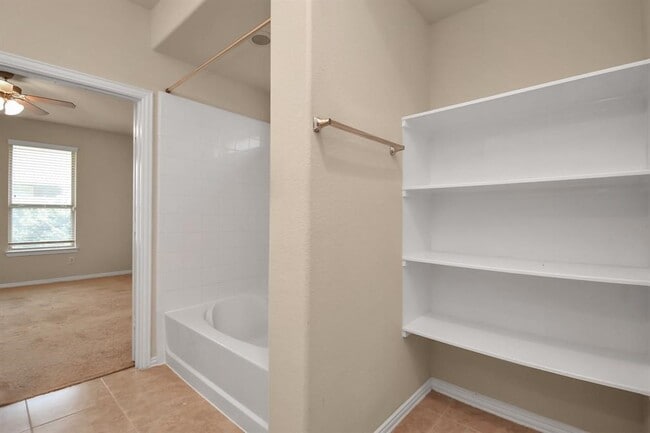 Photo - 1605 Summer City Dr