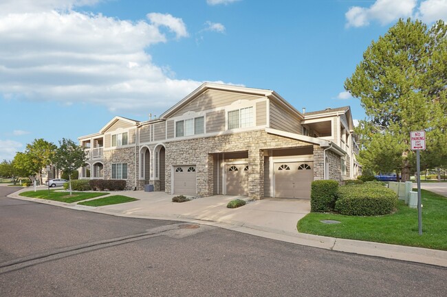 Photo - 4271 S Blackhawk Cir Unit 2C