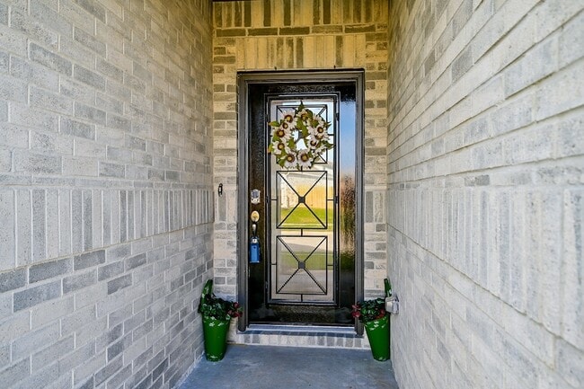 Photo - 5707 Aurora Grns Ln