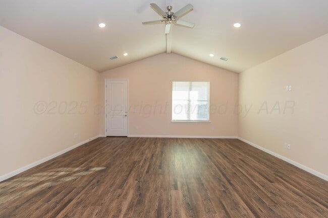 Photo - 7512 Beck Dr