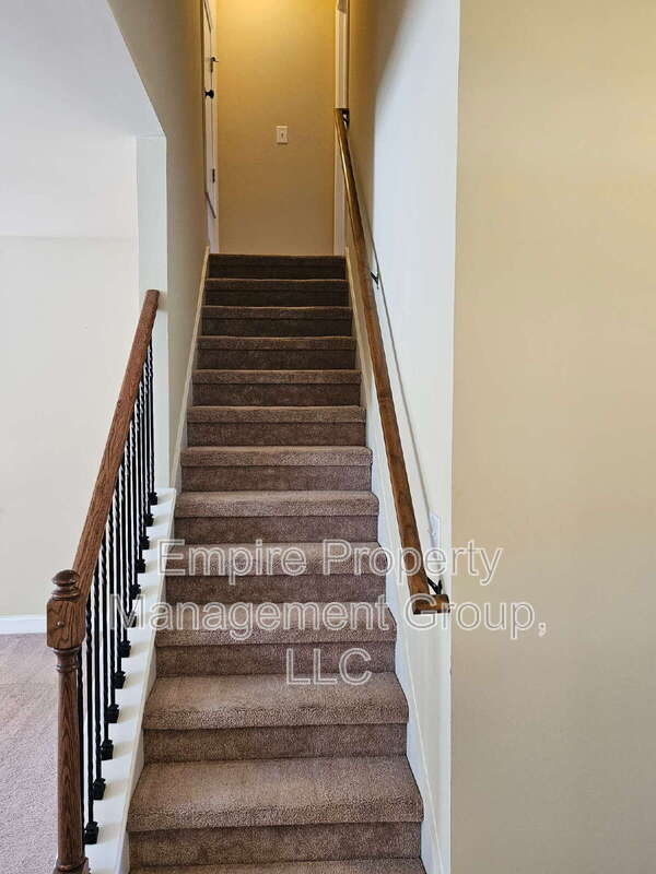 Photo - 13 Trillium Ct