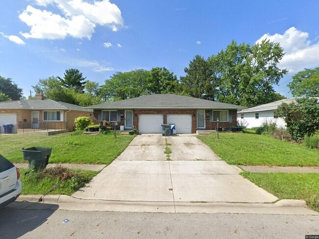 Building Photo - 1324-1326 Fenceway Dr Unit 1326 Fenceway Dr