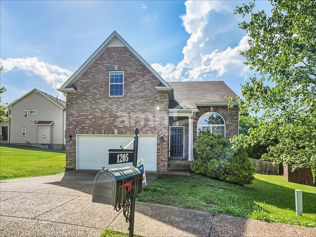 Building Photo - 1205 Sundown Ct