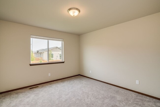 Photo - Fantastic 3-Bed, 2.5 Bath with 2-car garage!