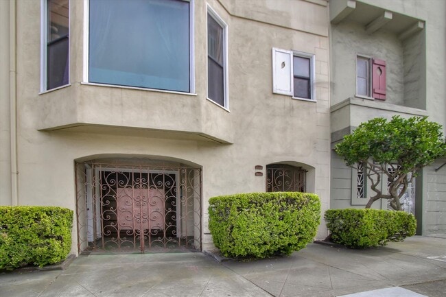 Photo - 2739 Turk Blvd Unit 2739