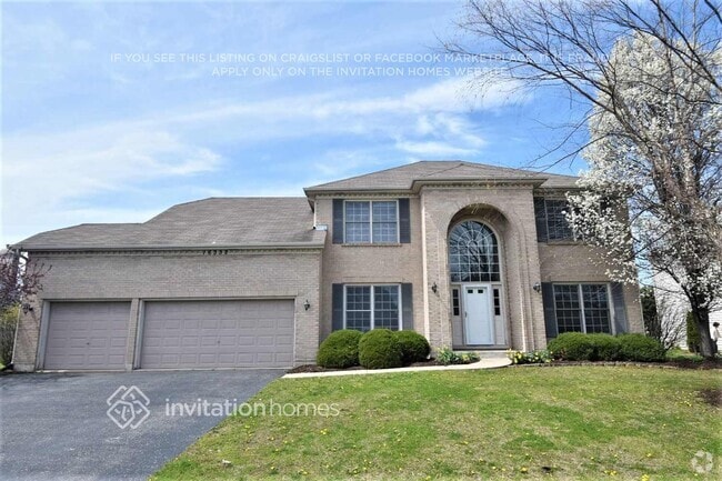 Building Photo - 16332 Hidden River Dr Rental