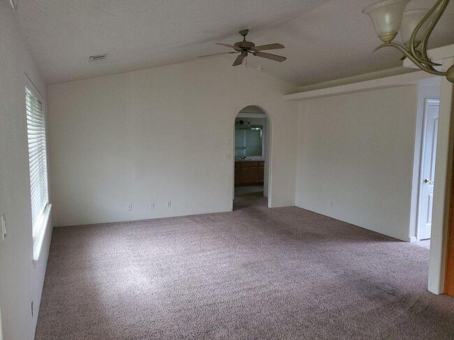 Photo - 1674 Nunnwood Ln