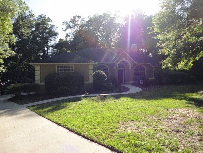 Photo - Beautiful 3 BR/2.5 BA in Park Avenue Subdivision