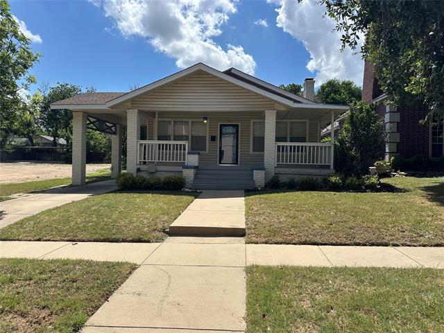 Building Photo - 1304 Dorothy Ln