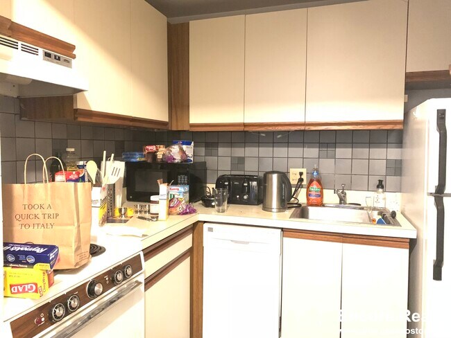 Photo - 466 Commonwealth Ave Unit 604