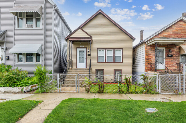 Photo - 9807 S Ave M Rental
