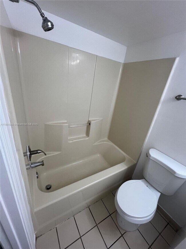 Photo - 3650 N 56th Ave Unit 517