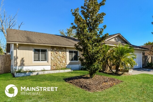 Photo - 809 Largo Ct