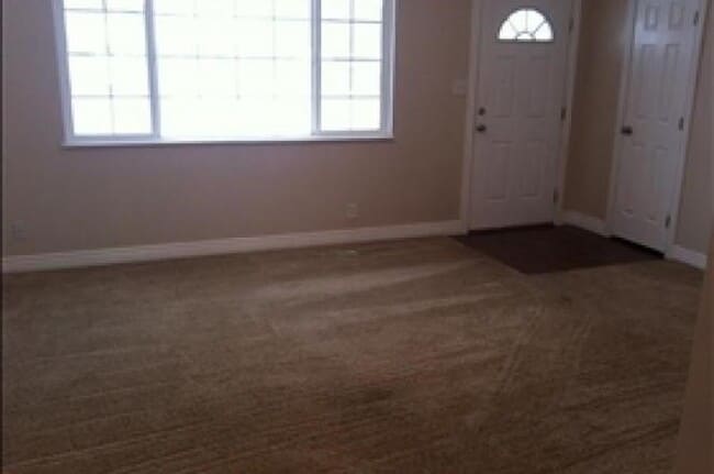 Photo - 440 N 300 E