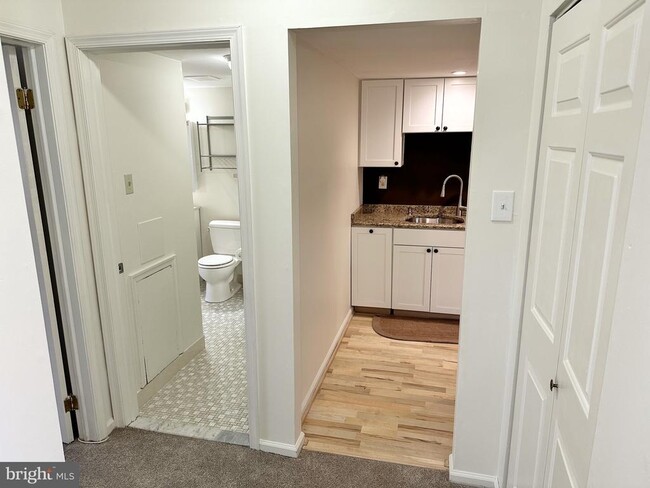 Photo - 63 Hermitage Dr