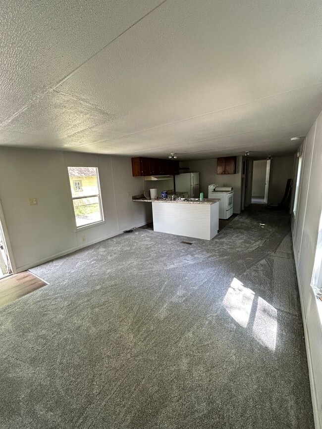 Photo - Three bedroom trailer