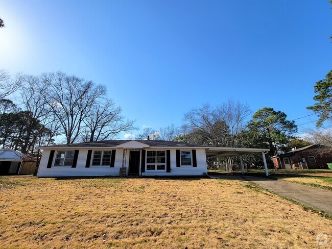 Building Photo - 1010 Loch Haven Rd Rental