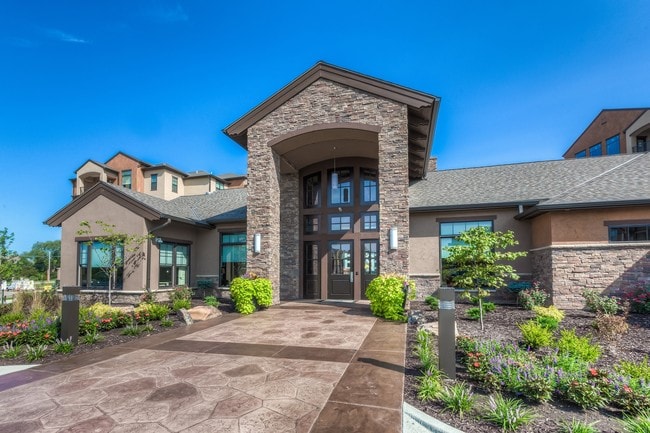 Photo - EdgeWater at City Center