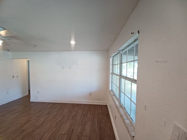 Photo - Priced to Rent 3/2 in Fort Myers