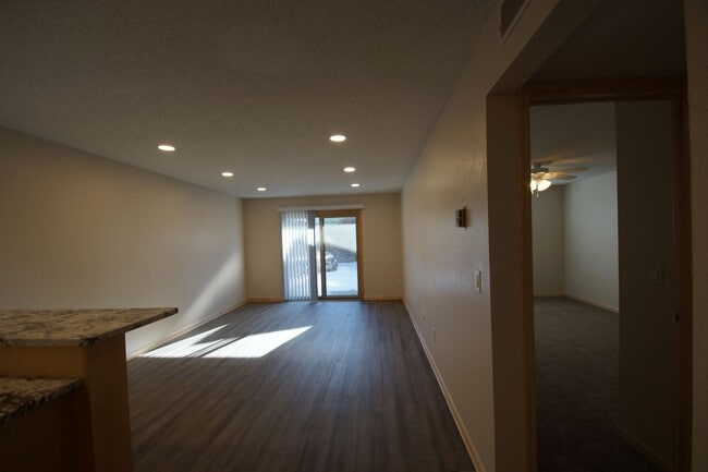 Photo - Modern First-Floor One Bedroom with In-Unit Laundry Unidad 111