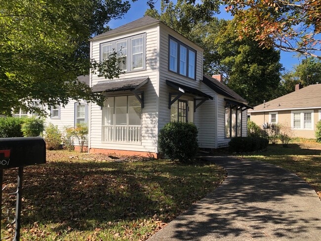 Photo - 3 Bedrooms, 1 Bathroom - West Rome House