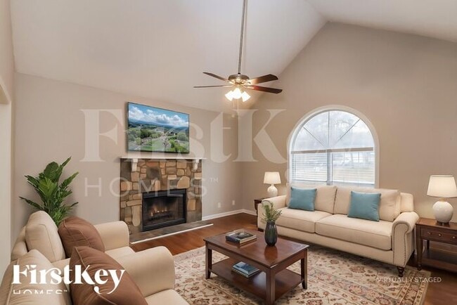 Photo - 2570 Paul Thomas Dr