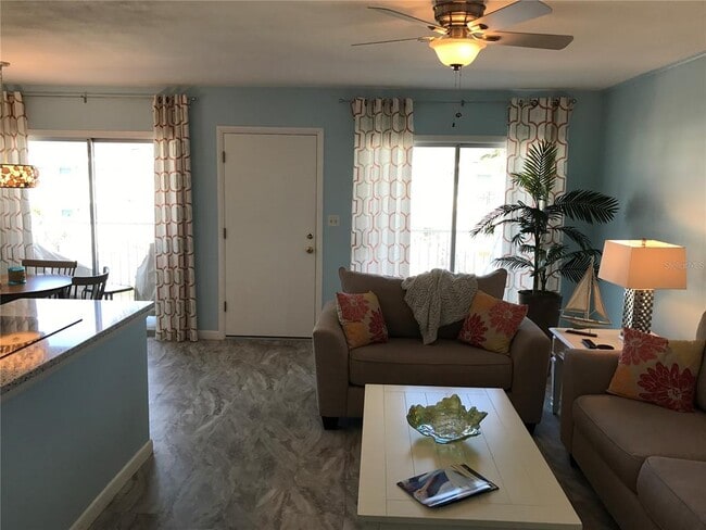 Photo - 335 Causeway N Unit E21