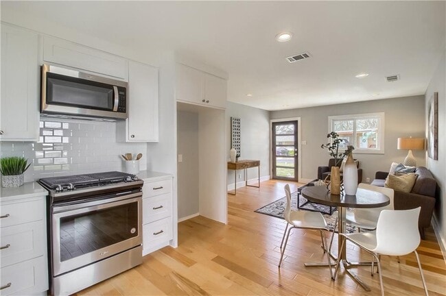 Photo - 1805 Rhodes Rd