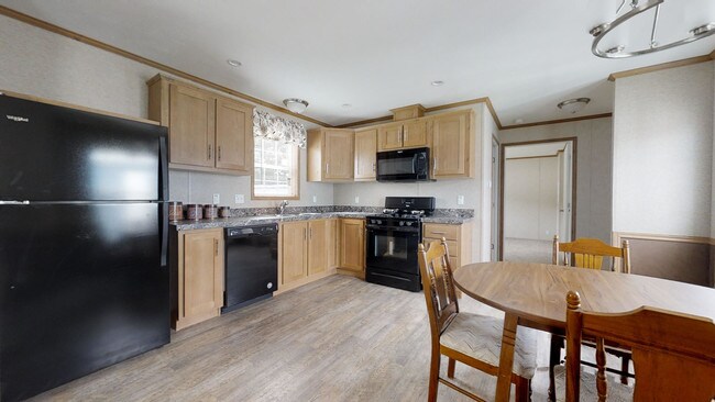 Photo - Port Royal Village