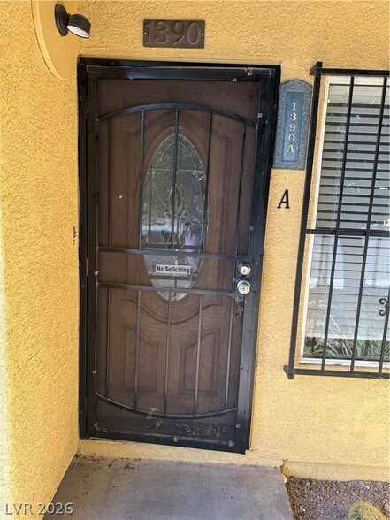 Photo - 1390 Hialeah Dr Unit A