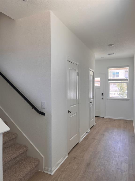 Photo - 220 Saide St
