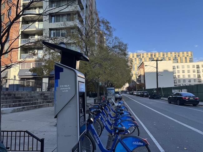 Photo - 800 Jackson St Unit 411