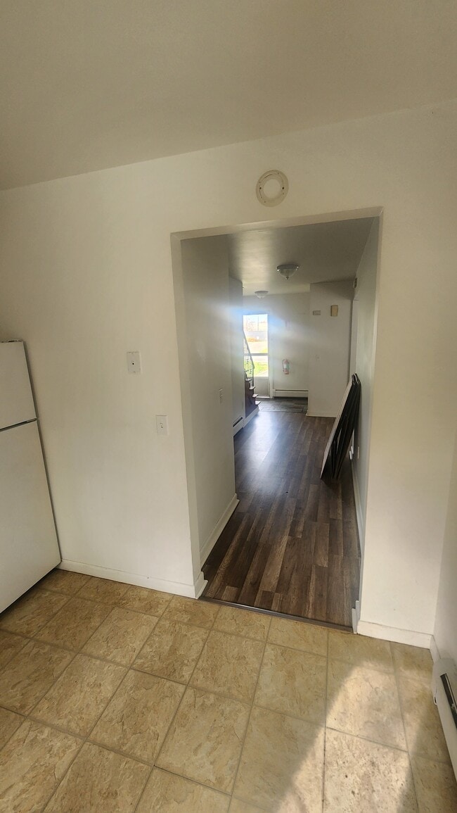 Photo - 1 Birchwood Dr Unidad D