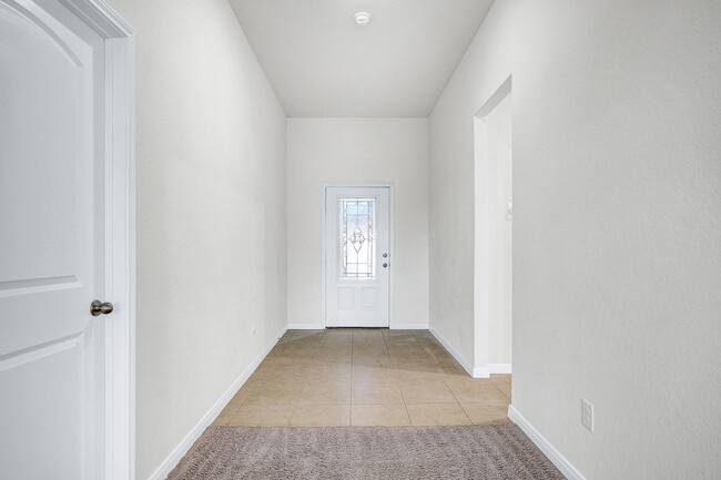 Photo - ***MOVE-IN SPECIAL: ONE WEEK FREE***Well-A...