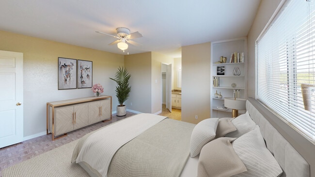 Photo - Creekwood Apartments on 290