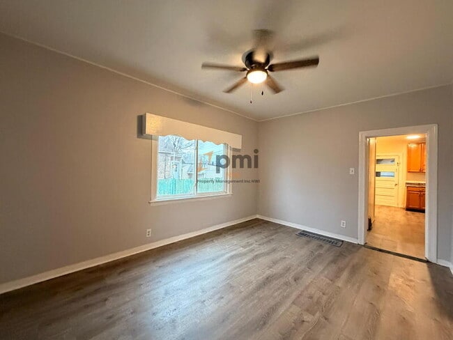 Photo - 814 Summer St