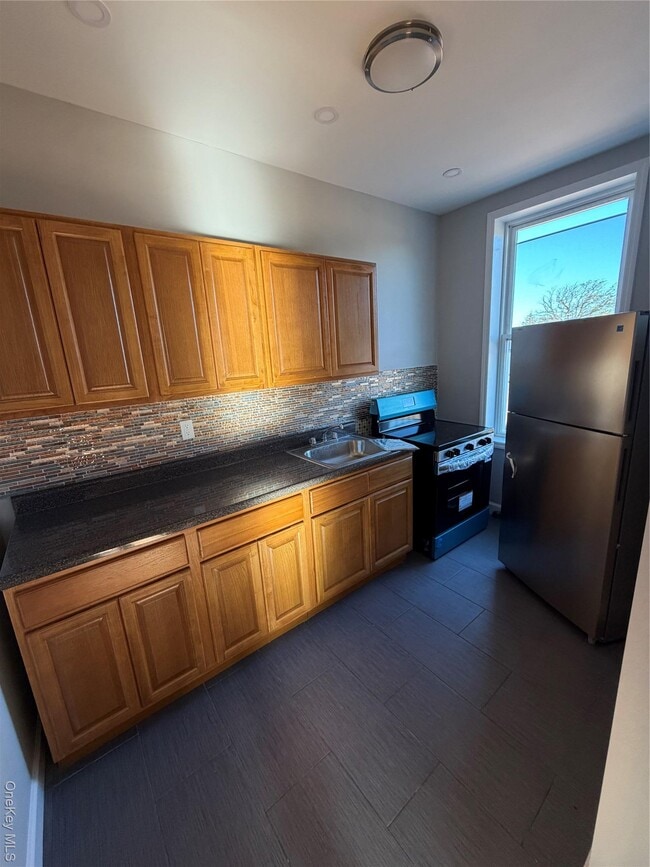 Photo - 3728 Paulding Ave Unit 3FR