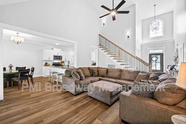 Photo - 181 Sherlock Dr