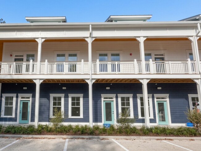 1426 Navaho Trail Unit 208