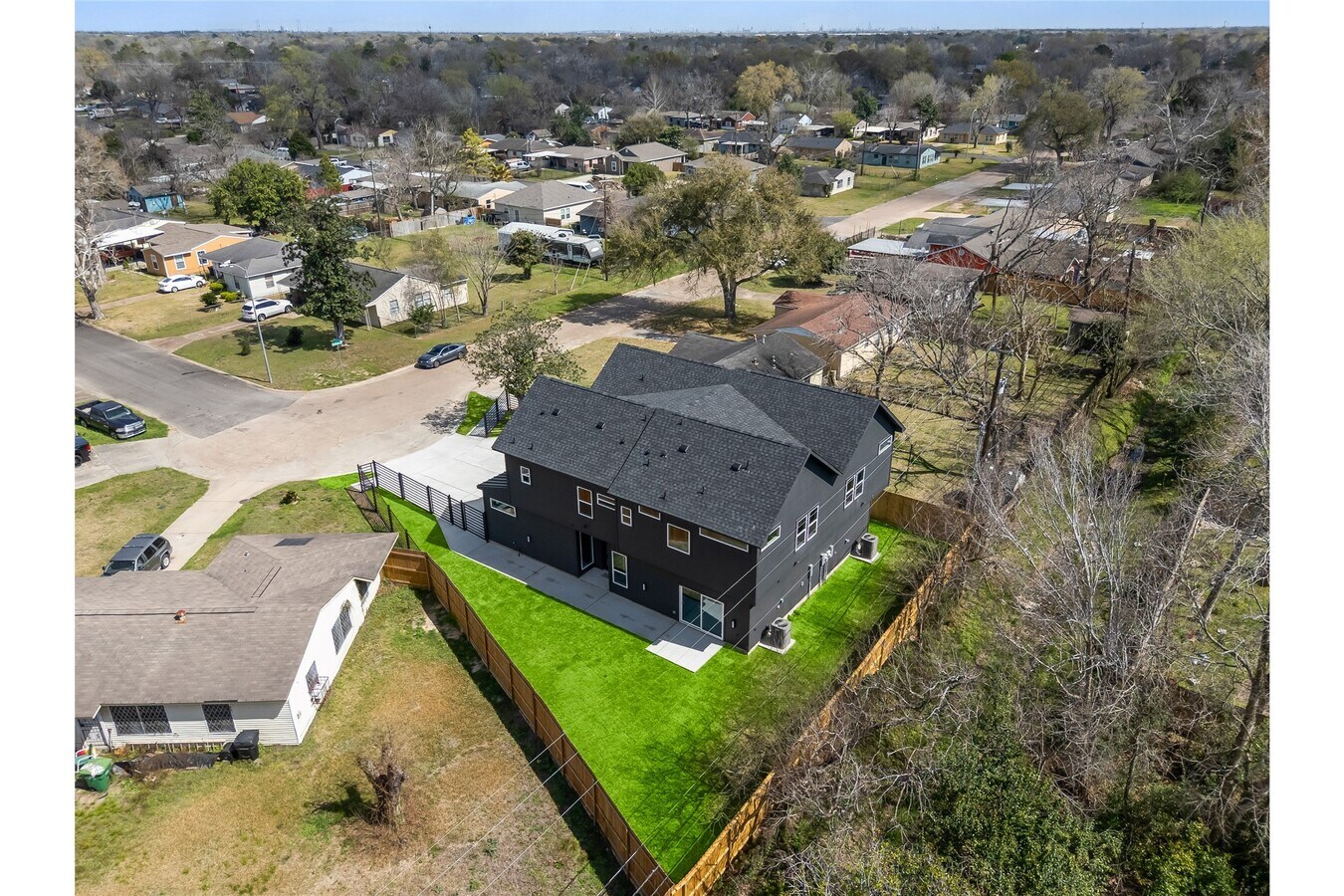 Photo - 5110 Westover St
