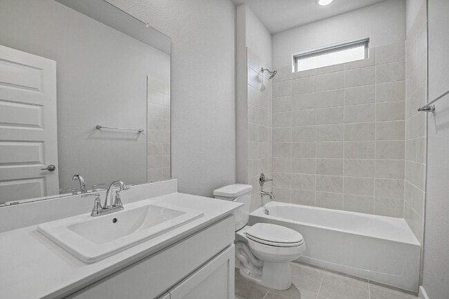 1111 Birchwood Ln