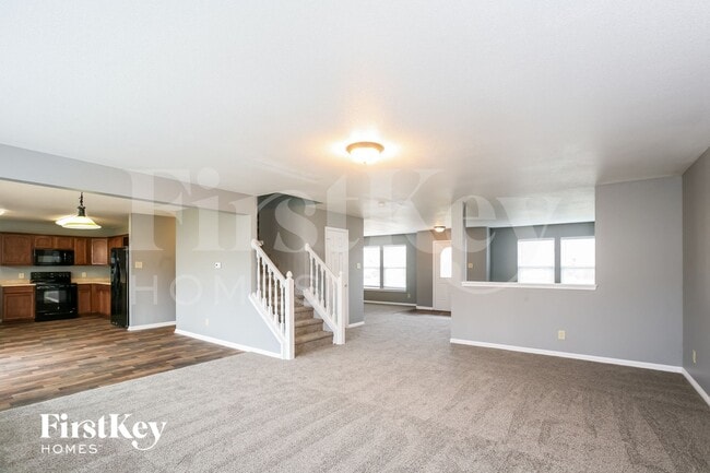 Photo - 6670 Eagle Crossing Blvd