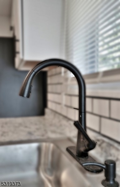 Photo - 8 Apple Trail