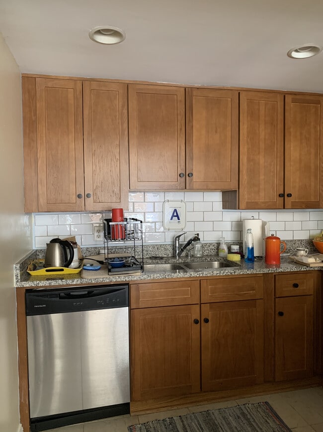 Photo - 2100 Grove Ave Unidad 25