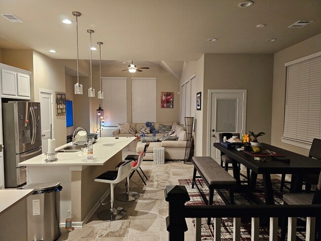 Photo - 9443 Starlight Oak Dr