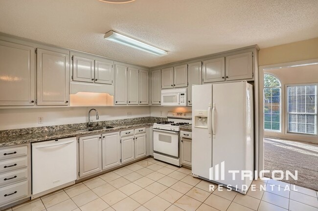 Photo - 4006 Cinnamon Fern Ln